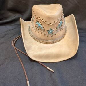USED Bullhide Women's  "Worth It" Top Grain Leather Outback Hat, Beige Turquoise